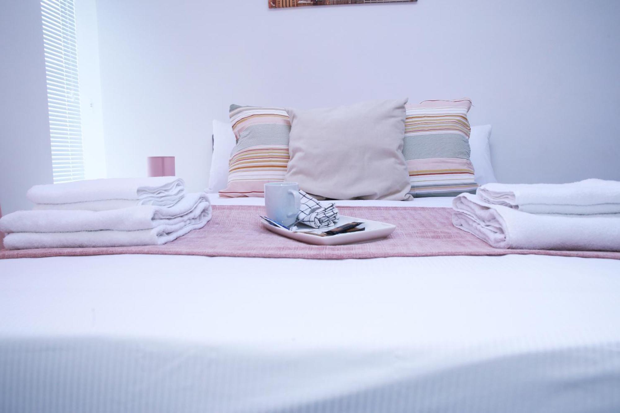 Ferienwohnung Harrow Luxury Flat With Free Parking. London Exterior foto