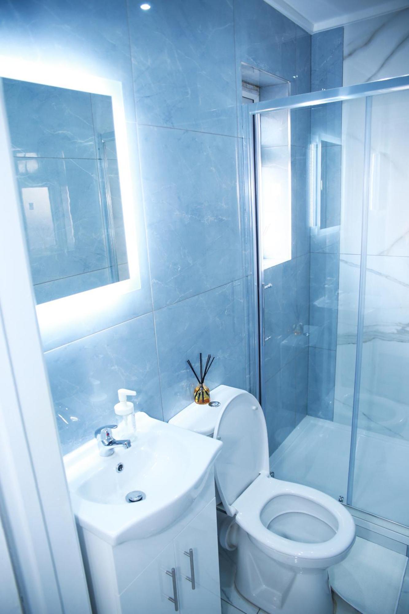 Ferienwohnung Harrow Luxury Flat With Free Parking. London Exterior foto
